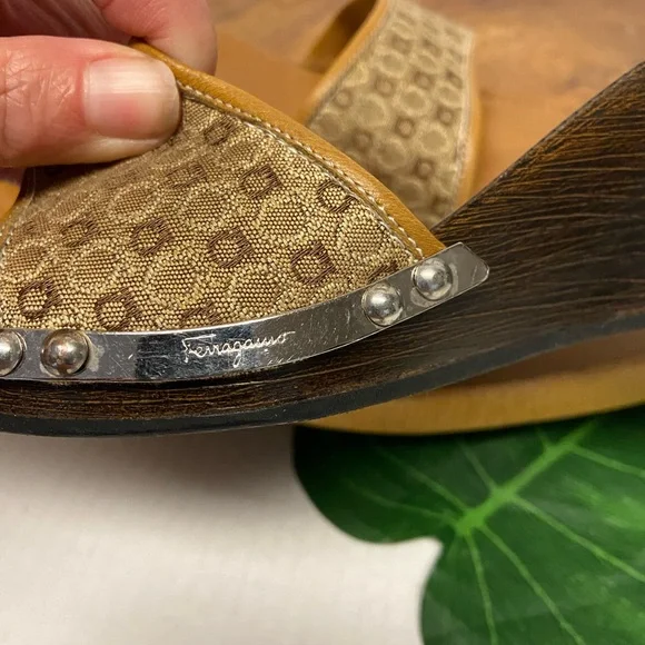 Salvatore Ferragamo Wedges - Picture 4 of 11